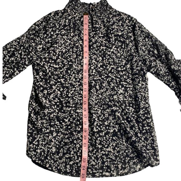 Calvin Klein Small Floral Mock Neck Ruffle Sleeve Blouse Black White - Picture 9 of 12